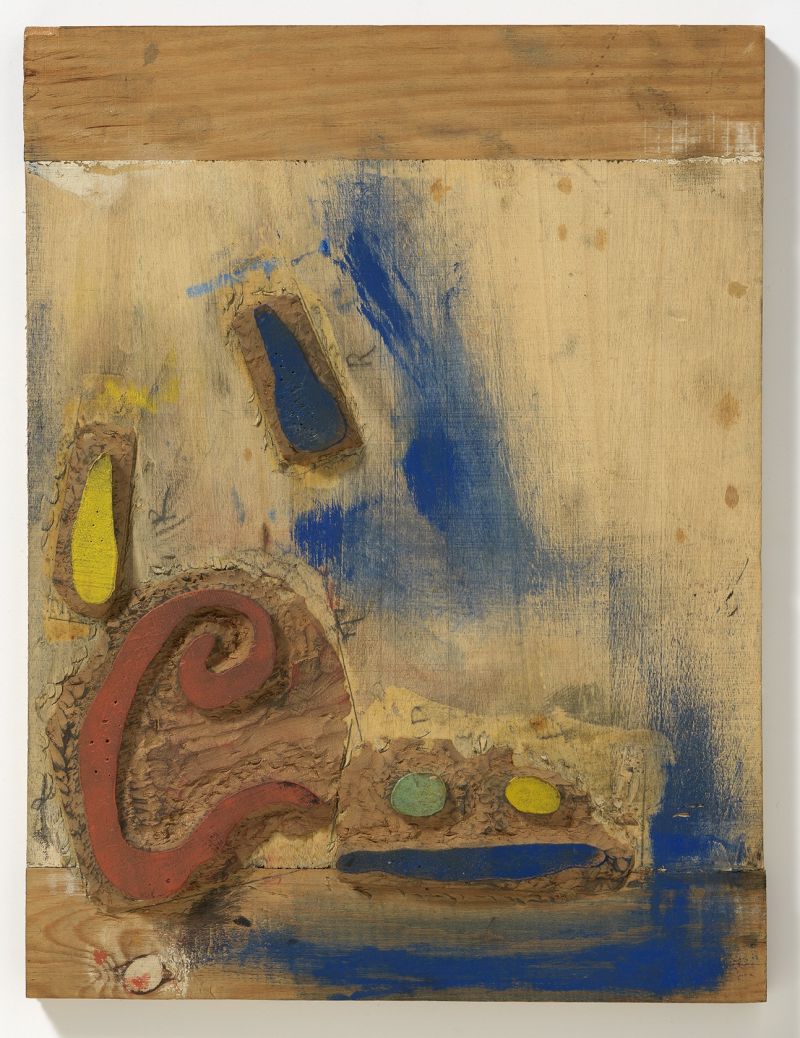 Bois taillés contrecollés sur planche de pin, restes d’encres d’impression © Successió Miró, 2020, ProLitteris, Zurich