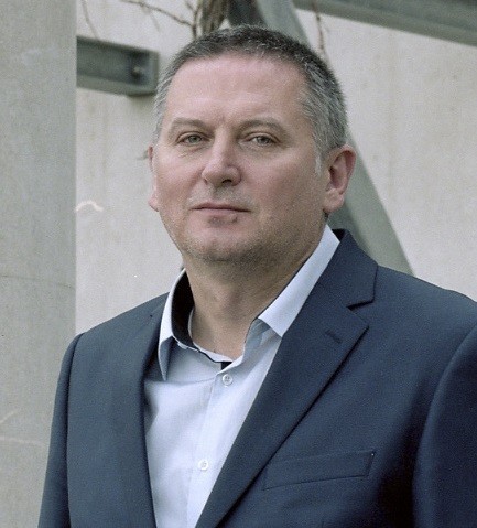 Portrait © Tonatiuh Ambrosetti